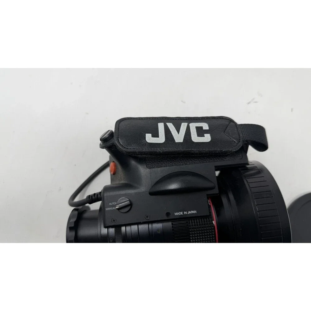 JVC TV Zoom Lens MACRO 10.5-105mm 1:1.8 10X (Dust in the Lens)